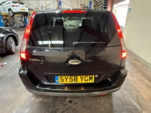 2009 Ford Fusion 1.6 Plus 5dr in Black — image 6