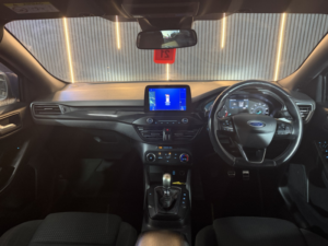 2019 Ford Focus 1.5 Ecoblue St-Line in Grey — image 3