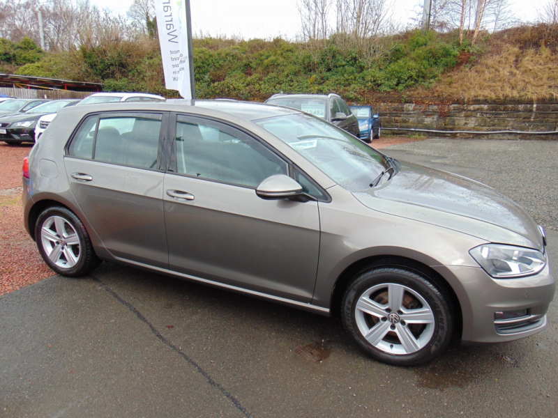 2015 Volkswagen Golf 1.4 Tsi Bluemotion Tech Match * 10 Service Stamps * Timing Belt And Water Pump Replaced In January 2 in Grey — image 1