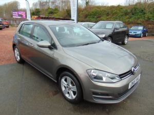 2015 Volkswagen Golf 1.4 Tsi Bluemotion Tech Match * 10 Service Stamps * Timing Belt And Water Pump Replaced In January 2 in Grey — image 3
