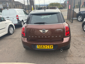 2013 MINI Countryman 2.0 Cooper D SUV 5dr Diesel Auto All4 Euro 5 (112 Ps) in Brown — image 4