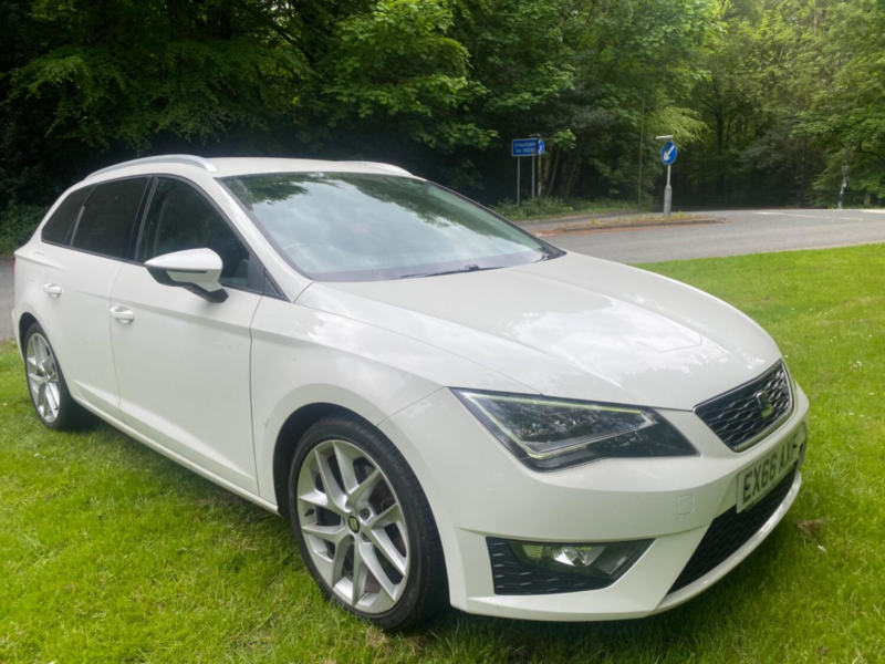 2016 SEAT Leon 2.0 Tdi Fr in White — image 1