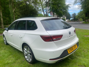 2016 SEAT Leon 2.0 Tdi Fr in White — image 5