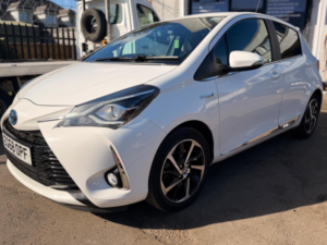 2019 Toyota C-Hr 1.8 Vvt-H Excel CVT Euro 6 (s/s) 5dr in Grey — image 3