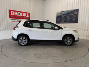 2016 Peugeot 2008 1.2 Puretech Active Euro 6 5dr in White — image 3
