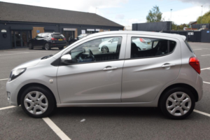 2018 Vauxhall Viva 1.0i Se Euro 6 5dr in Silver — image 4
