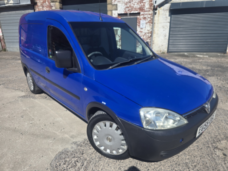2006 Vauxhall Combo 1.3 Cdti 2000 16v in Blue — image 1