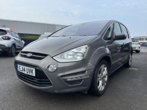 2014 Ford S-Max 2.0 Tdci Titanium in Brown — image 3
