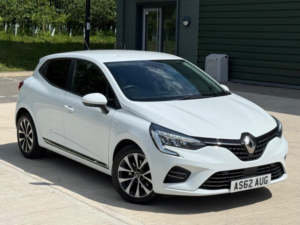 2020 Renault Clio 1.0 Tce Iconic CVT A7 Euro 6 (s/s) 5dr in White — image 5