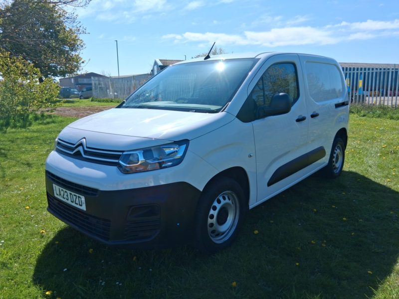2023 Citroen Berlingo 1.5 Bluehdi 1000 Enterprise Edition M Panel Van 5dr Diesel Manual Swb Euro 6 (s/s) (100 Ps) in White — image 1