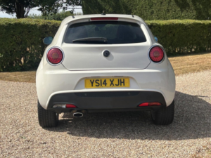 2014 Alfa Romeo Mito 0.9 Mito 875cc Tb Twinair 105 Bhp Sportiva in White — image 5