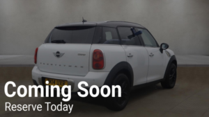 2014 MINI Countryman 1.6 Cooper Countryman in White — image 4