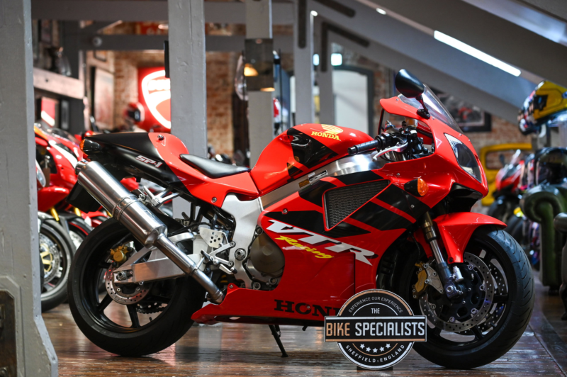 2001 Honda Vtr 1000 *sp-1 - Lovely Condition Throughout* in Red — image 1