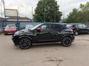 2015 Nissan Juke 1.6 Dig-T Nismo Rs Xtron 4WD Euro 5 5dr in Black — image 3