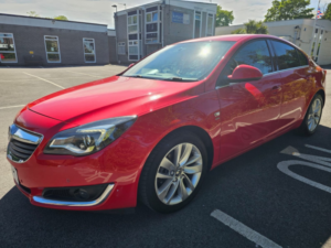2016 Vauxhall Insignia 2.0 Cdti Sri Nav in Red — image 3