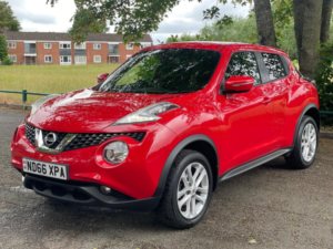 2017 Nissan Juke 1.5 Dci N-Connecta Euro 6 (s/s) 5dr in Red — image 3