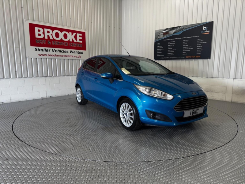 2015 Ford Fiesta 1.0t Ecoboost Titanium X Euro 6 (s/s) 5dr in Blue — image 1