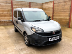 2020 Fiat Doblo 4 SEAT Wheelchair Accessible Disabled Access Vehicle Wav in Grey — image 4