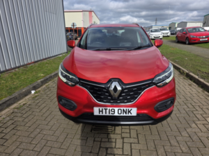 2019 Renault Kadjar 1.3 Iconic Tce 140 My19 in Red — image 4
