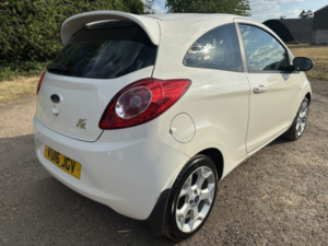 2016 Ford Ka 1.2 Zetec White Edition in White — image 3