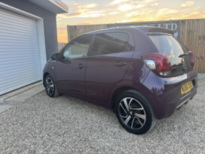2016 Peugeot 108 1.2 Puretech Allure in Purple — image 4