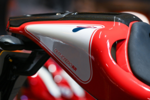 2009 Ducati Desmosedici Rr Rosso 1433 Of 1500 in Red — image 4