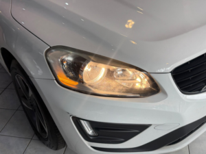 2014 Volvo Xc60 2.4 D4 R-Design Nav in White — image 2