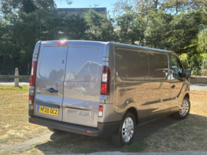 2020 Renault Trafic 2.0 Ll30 Energy Dci 120 Sport My20 in Grey — image 4