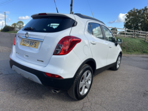2019 Vauxhall Mokka X 1.4 I Turbo Ecotec Elite Nav in White — image 3
