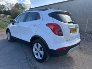 2019 Vauxhall Mokka X 1.4 I Turbo Ecotec Elite Nav in White — image 4