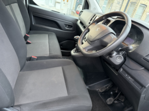 2023 Peugeot Expert 1.5 Bluehdi 1000 Professional Premium + in White — image 6