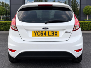 2014 Ford Fiesta 1.5 Tdci Zetec Euro 5 5dr in White — image 6