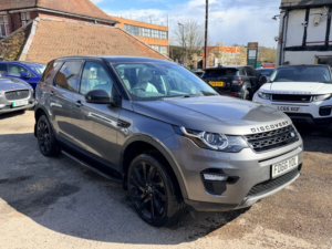 2016 Land Rover Discovery Sport Td4 Hse Black in Grey — image 3
