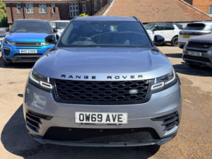 2020 Land Rover Range Rover Velar R-Dynamic Se in Blue — image 2