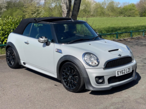 2012 MINI Convertible 1.6 Cooper S Euro 5 (s/s) 2dr in Silver — image 2