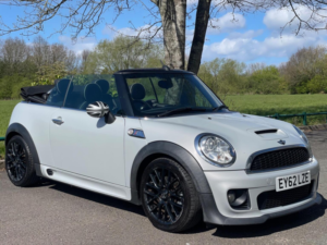 2012 MINI Convertible 1.6 Cooper S Euro 5 (s/s) 2dr in Silver — image 3
