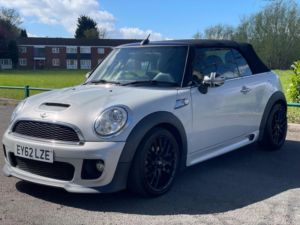 2012 MINI Convertible 1.6 Cooper S Euro 5 (s/s) 2dr in Silver — image 6