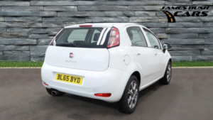 2015 Fiat Punto 1.4 Punto 5-Door 1.4 8v 77hp Easy+ in White — image 4