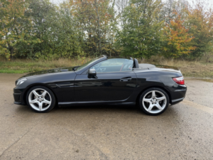 2014 Mercedes-Benz Slk 2.1 Slk250 Cdi Amg Sport in Black — image 2