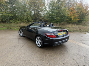2014 Mercedes-Benz Slk 2.1 Slk250 Cdi Amg Sport in Black — image 3