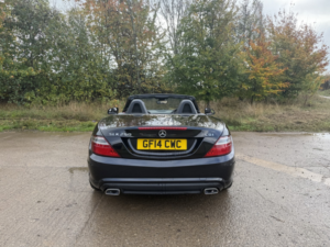 2014 Mercedes-Benz Slk 2.1 Slk250 Cdi Amg Sport in Black — image 5