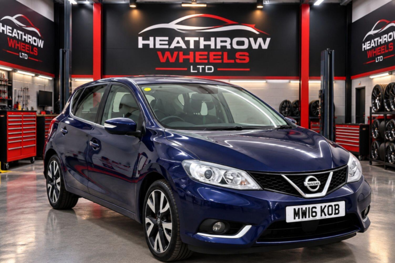 2016 Nissan Pulsar 1.2 Dig-T Tekna Euro 6 (s/s) 5dr in Blue — image 1