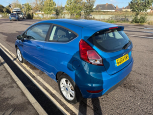 2014 Ford Fiesta 1.25 Zetec Euro 5 3dr in Blue — image 6