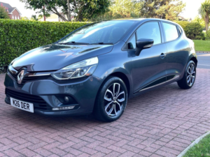 2019 Renault Clio 1.5 Dci Play Euro 6 (s/s) 5dr in Grey — image 4