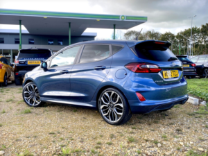 2022 Ford Fiesta St-Line X Edition 5-Door 1.0 Ecoboost Mhev 125 - 26,900 Miles - Sat Nav, B&o, Camera, H. Seats - Fsh in Blue — image 2