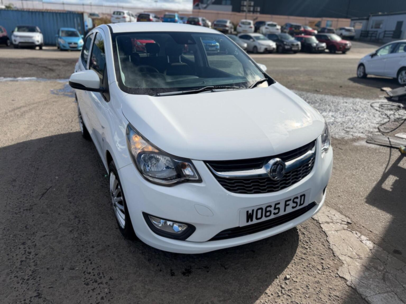 2016 Vauxhall Viva 1.0i Se Euro 6 5dr (a/c) in White — image 1