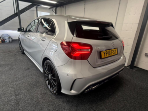 2016 Mercedes-Benz A Class 2.1 A200d Amg Line (premium) 7g-Dct Euro 6 (s/s) 5dr — image 4