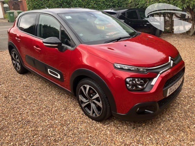 2022 Citroen C3 1.2 Puretech Shine Plus in Red — image 1