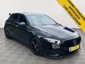 2018 Mercedes-Benz A Class 1.3 A200 Amg Line (premium) Hatchback 5dr Petrol 7g-Dct Euro 6 (s/s) (163 Ps) in Black — image 2