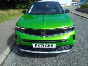 2021 Vauxhall Mokka 1.2 Turbo Elite Nav Premium in Green — image 2